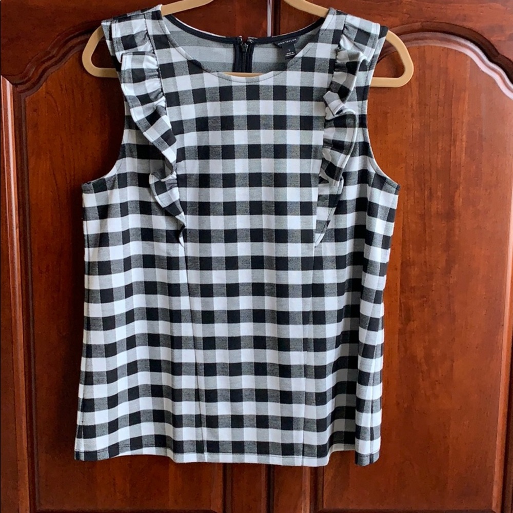 Black and White Gingham Sleeveless Top